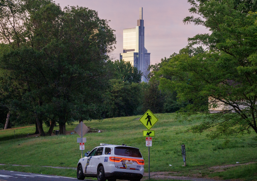 费城费尔蒙特公园发生大规模枪击案！至少3名枪手持枪扫射！2人死亡9人受伤